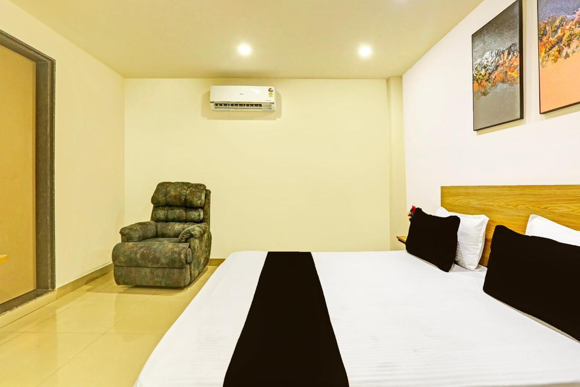 Hotel Super O Plush Homes