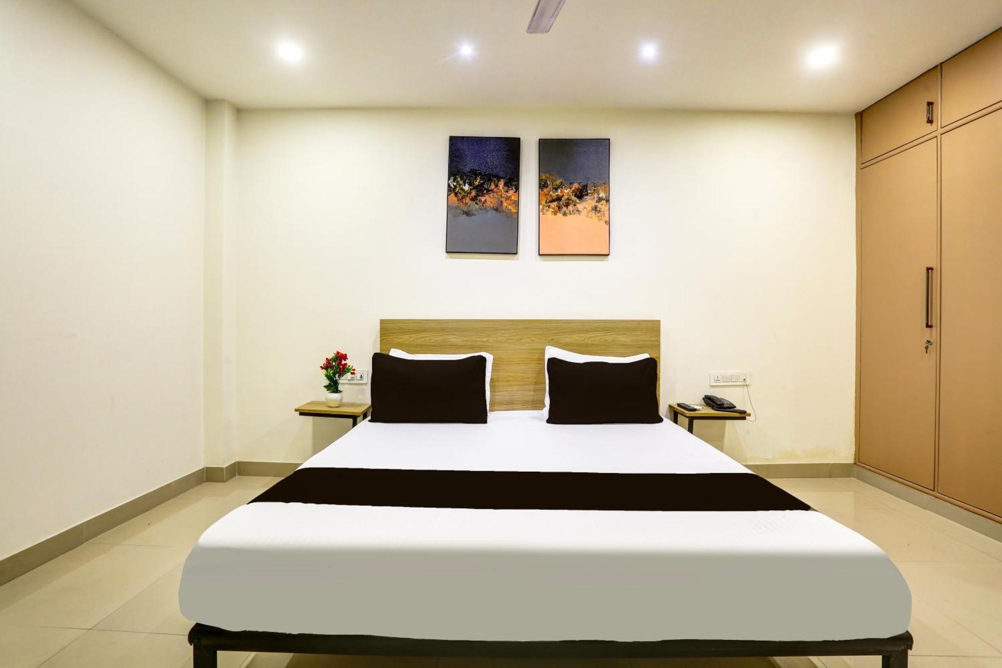 Super O Plush Homes 3* New Delhi